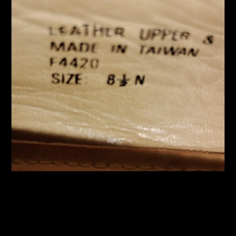 Cole Haan Women's Tan Leather Loafers. Size 8.5,N - Picture 6 of 6